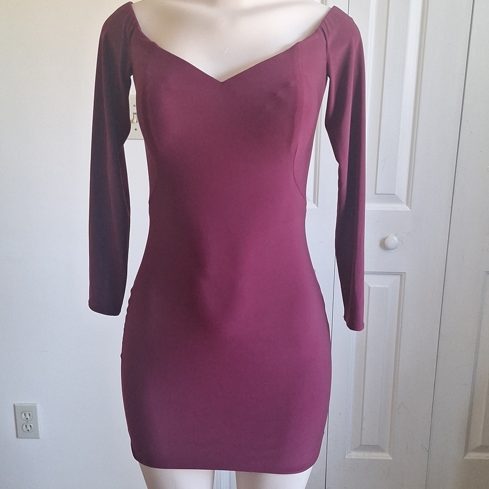 LA FEMME Dress 28212 Dark Berry, Size 2 - Picture 2 of 6